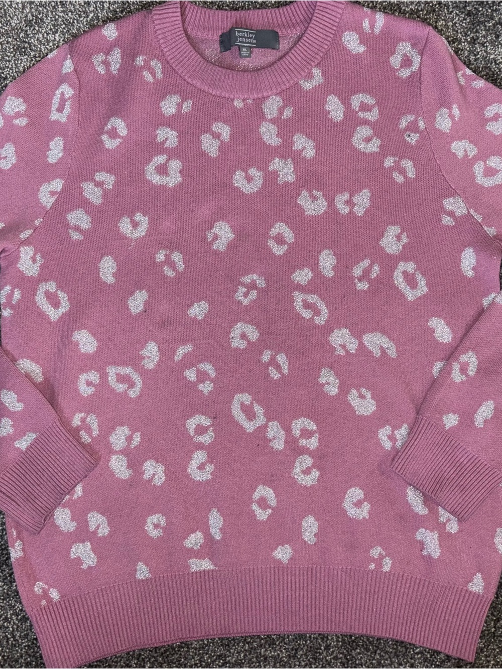 Berkeley Jensen~ Pink Leopard-Print Crewneck Sweater women’s xl